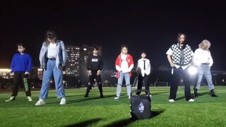 [Playground Kpop] "DNA" - เพลงเต็มเพลงแรกของวงบอยแบนด์ BTS ที่อุทิศให้กับสมบัติทางพันธุกรรม | สมาคมช