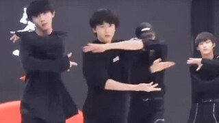 《朱雀》练习室   宋亚轩 直拍  朱雀