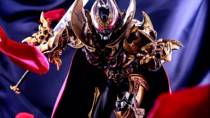 [Kamen Rider Kiva/MAD/AMV] Bloody petals, under the cold moon. The throne is isolated, proving my ro