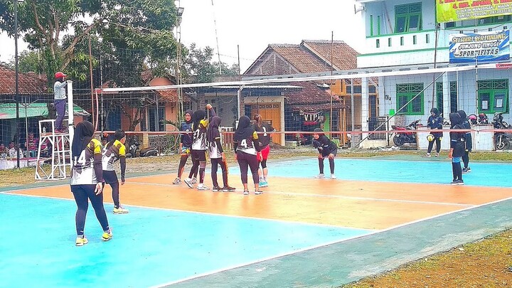 Side [ 1 ] Turnamen Voli Putri Radio Pesona cup AMUNGROGO LIMPUNG