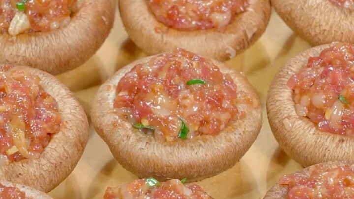 Fried Pork Crisp Powder: 100g pea starch, 50g cake flour, 3g cheese powder, 2g salt, 1g pepper.