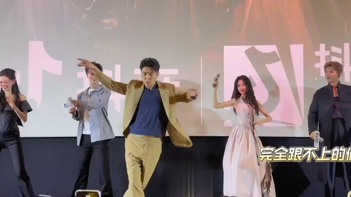 Bao Jianfeng, Chen Feiyu and Wang Yinglu danced EXO's MAMA, which was very funny. I suggest that Bao