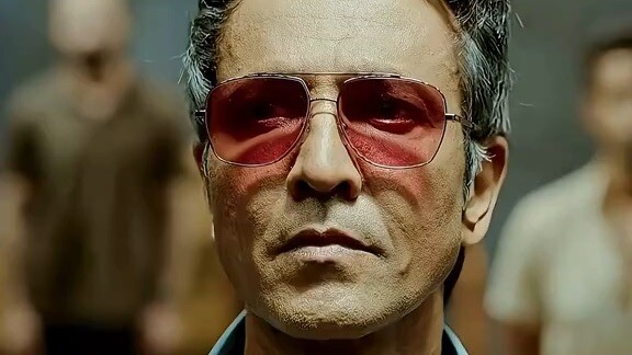 Pembuatan uang palsu dari seniman lokal