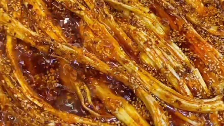 家庭版辣条做法，感谢朋友们的支持