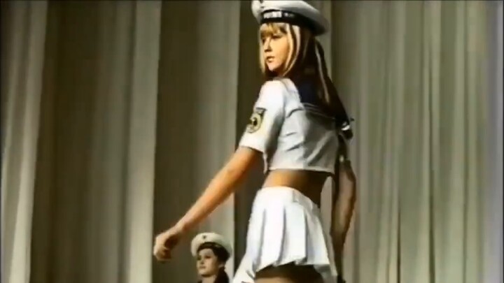 [Legitimate Captain Push] Old-fashioned coolness/Russian beautiful girl sailor suit catwalk