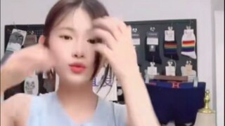 ปรากฎว่าการให้ของขวัญฉันก็เป็นส่วนหนึ่งของการเล่นของคุณด้วย