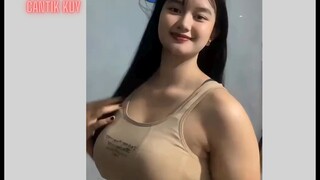 ✨ Buat harimu makin segar dan seksi dengan crop top pilihan terbaik!