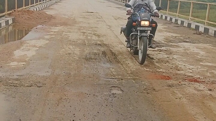 Uttar Pradesh ke Balrampur jile mein na hone per yahan ki Janata ki yah pradarshan#newpost #viralvid