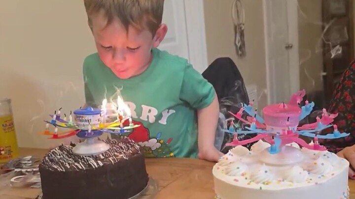 “Dad’s cooking isn’t great, but I’m being nice about it🤣” | Looks like a little princess👸, but deep 