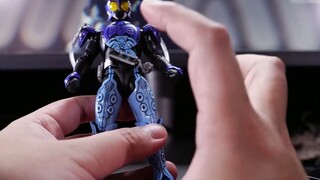 Simple unboxing of the real bone sculpture Kamen Rider OOO water system joint set, use toys to feel 