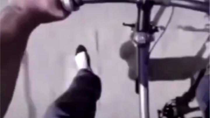 Đang chờ trực tuyến, hơi khẩn cấp