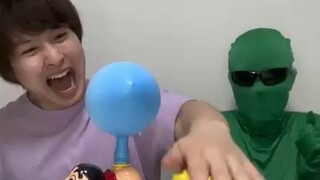 搞笑测评。
