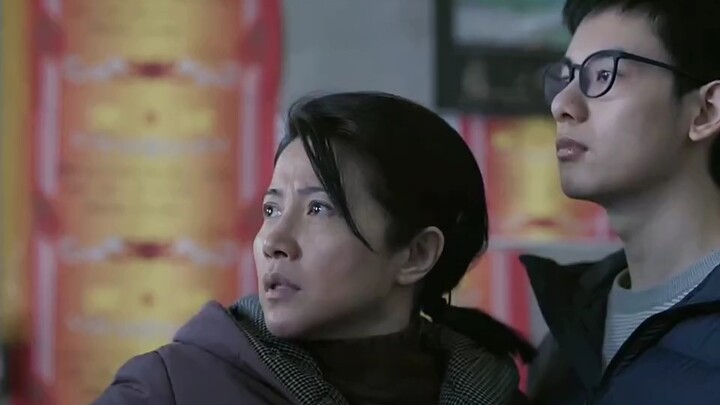 Being a top student really makes all the difference—even the principal and dad don’t dare say a thin