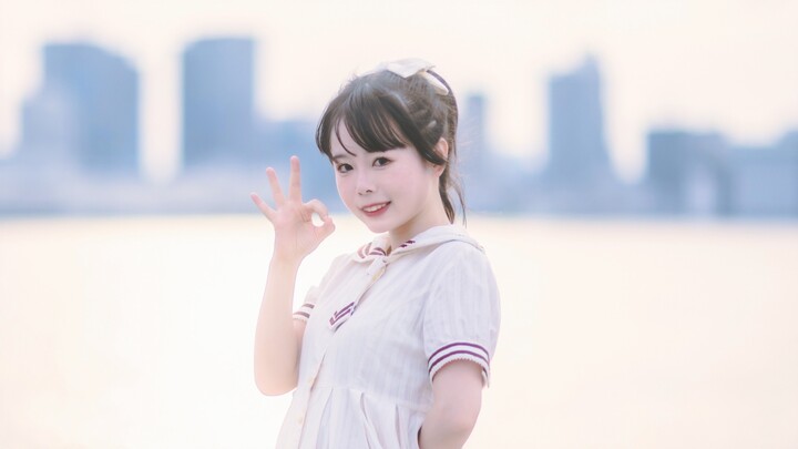 [Overcast] Cream Soda & Crown-Shaped Lamp ❤ I Want You to Notice Me