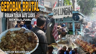 GEROBAK BRUTAL BELUM BUKA SUDAH ANTRI - sate gule FULL BALUNGAN ribuan tusuk sate habis sekali jual