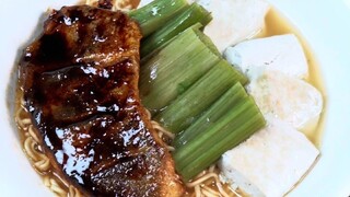 This bowl of instant noodles is way too spicy!