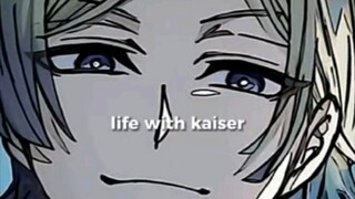 enak banget hidup ma kaiser, mungkin tiap hari dikasih duit 🗿