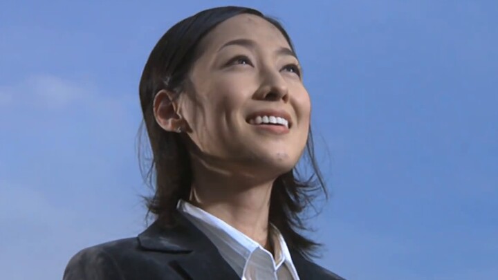 [Lyrics written by Ampera Star] Qianqiu Meng [The sun abandoned me? No, I abandoned the sun...]