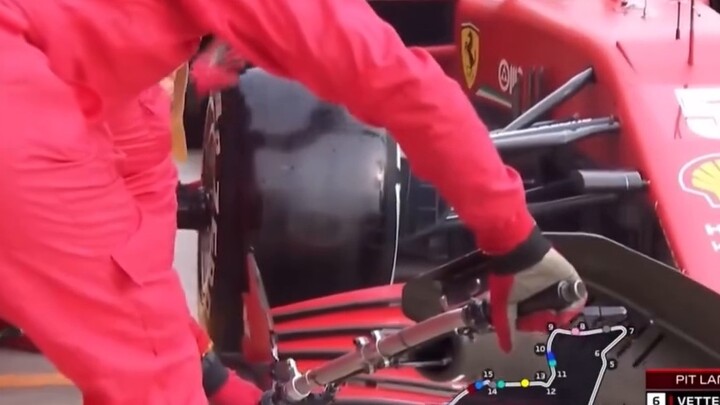 Segitiga Chuhua 10 detik ganti ban ekstrim