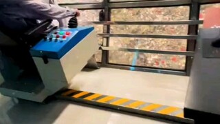 Large claw machine