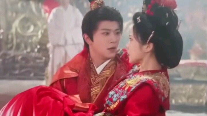 🎬 《 𝑻𝑹𝑶̣𝑵 𝑩𝑶̣̂ - 𝑻𝑯𝑼𝒀𝑬̂́𝑻 𝑴𝑰𝑵𝑯 》 PHƯỢNG NHIỄM THÙ SẮC | Ami Review