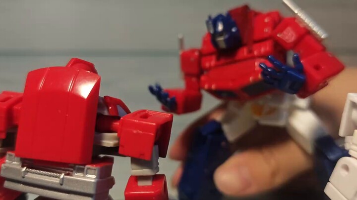 [โรงละคร Nine Squared] นี่คือวิธีที่พวกเราเล่น Transformers ในแบบที่โง่เขลา...