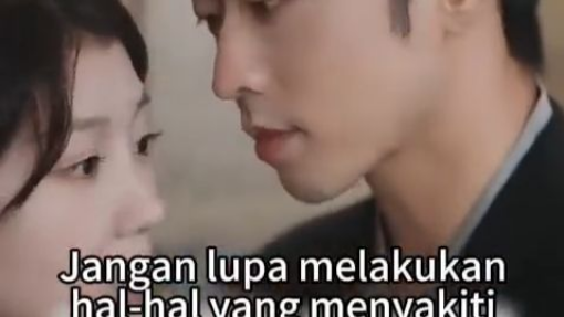 Paman CEO terlihat kejam, tapi dia posesif dan menciumku serta memanjakanku setiap malam