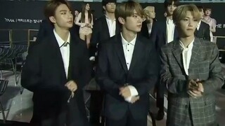 190424 The Fact Music Award - Sân khấu của BTS