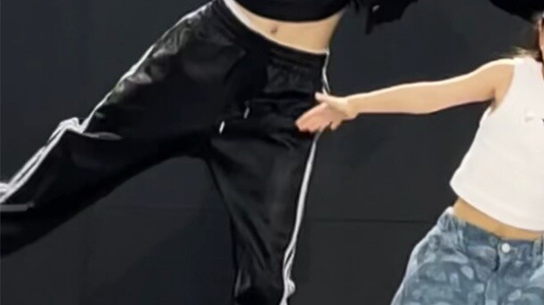 Five-year-old Xiao Youyou is online.