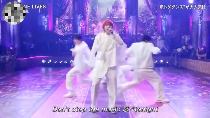 BULLET TRAIN IN WHITE