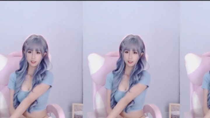 Woo woo woo ~ drive a small motorcycle