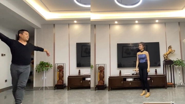 While his daughter was recording a dance video, Dad barged into the frame with his "graceful" moves 
