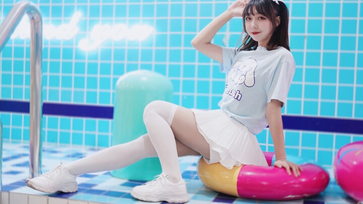 Sweet girl with energy! Cool in winter♥My heart is beating fast