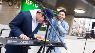 A friend who sang "Zou" on the streets of Japan for a week.