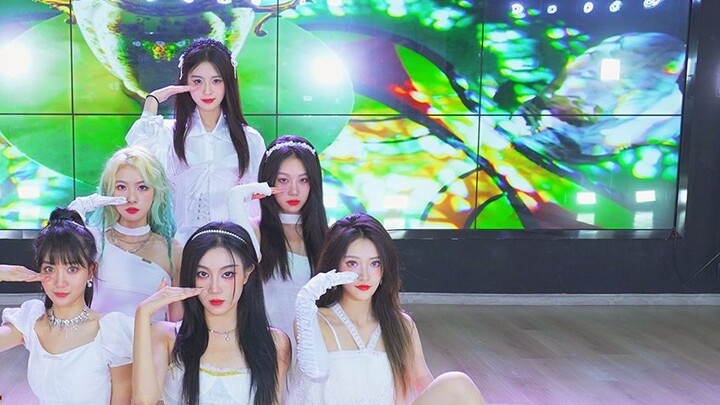 【IVE Medley】200 giây để xem IVE từ khi ra mắt đến nay! ELEVEN - LOVE DIVE - Sau LIKE - I AM cover đi