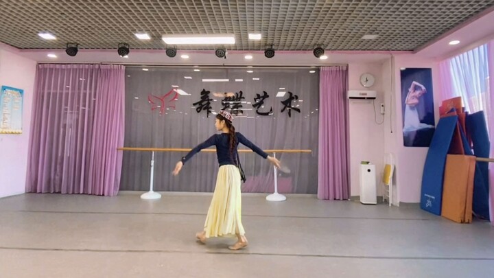 【อันเซียงอี หนีหนี】การเต้นรำ - การเต้นพื้นเมือง - การเต้นซินเจียง