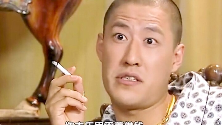 Siapa yang nggak mengemis saat pinjam uang, tapi siapa yang tega kalau diminta bayar! Pokoknya janga