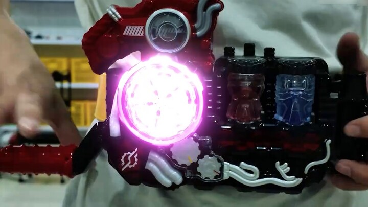 Butuh waktu tiga bulan dan kurang dari 10.000 yuan untuk membuat kostum Kamen Rider yang tidak terla