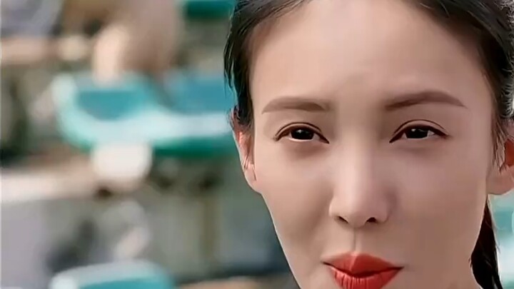 What’s it like to have a young, trendy, attention-seeking mom?