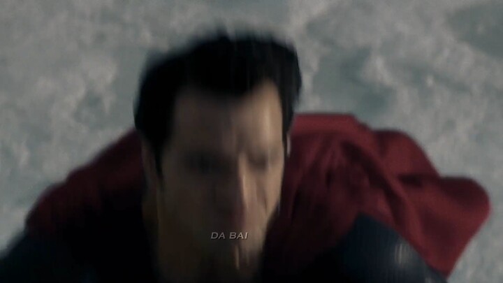 Hãy cùng chiêm ngưỡng ngôn ngữ quay phim bay lượn siêu đẳng của Siêu Nhân! Đỉnh thật sự luôn!