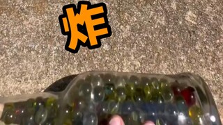 过期饮品集中销毁中。。。