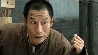 文三吃卤煮被乞丐吐痰# 北京烤鸭 # 文三# 卤煮火烧  ht影视解说