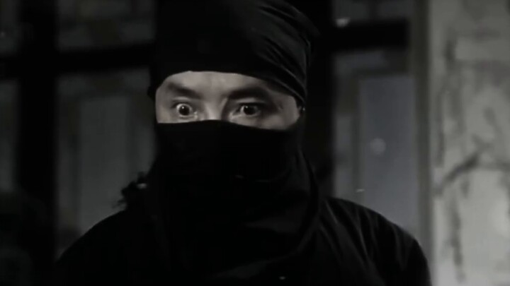 "Once people reach a certain age, the martial arts blood of the Chinese people awakens"