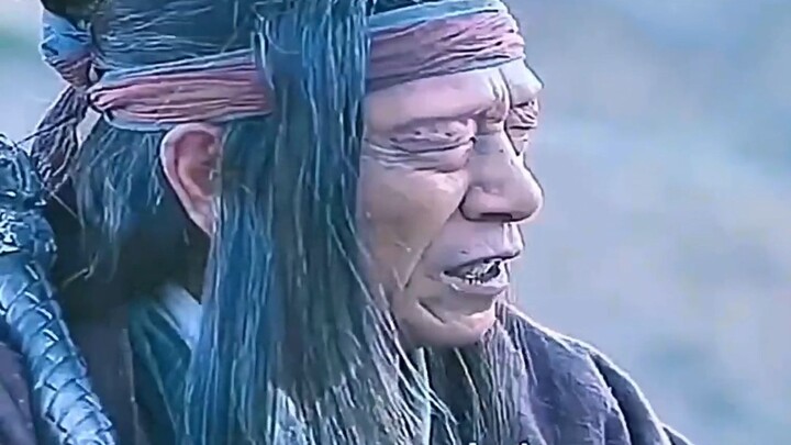 The Black Wind Duo uses living people to practice the Nine Yin White Bone Claw—only to be caught red