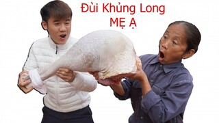 Hưng Vlog - Thách Mẹ Bà Tân Vlog Ăn Đùi Gà Khổng Lồ Nặng 20Kg Sẽ NTN