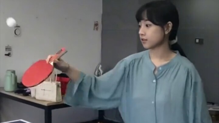 When playing table tennis, pay attention to the ball's trajectory.