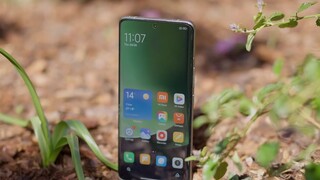 World_s Best Android Camera vs iPhone!