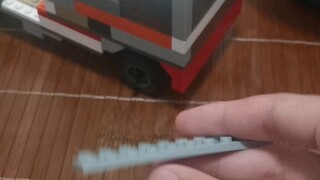Tôi đã phát minh ra phiên bản LEGO của hệ thống treo lò xo lá