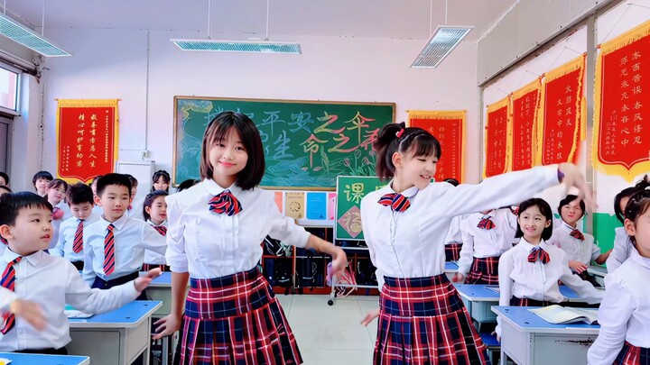 Sự phối hợp hoàn hảo giữa ủy viên học tập và lớp trưởng (khó cưỡng lại dj)