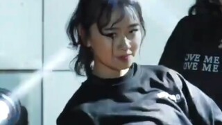高中跳舞也能被官摄捕捉到wink吗